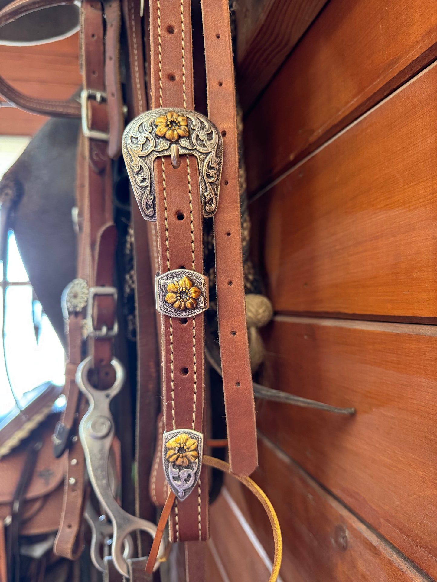 Split Ear Headstall with Throat Latch