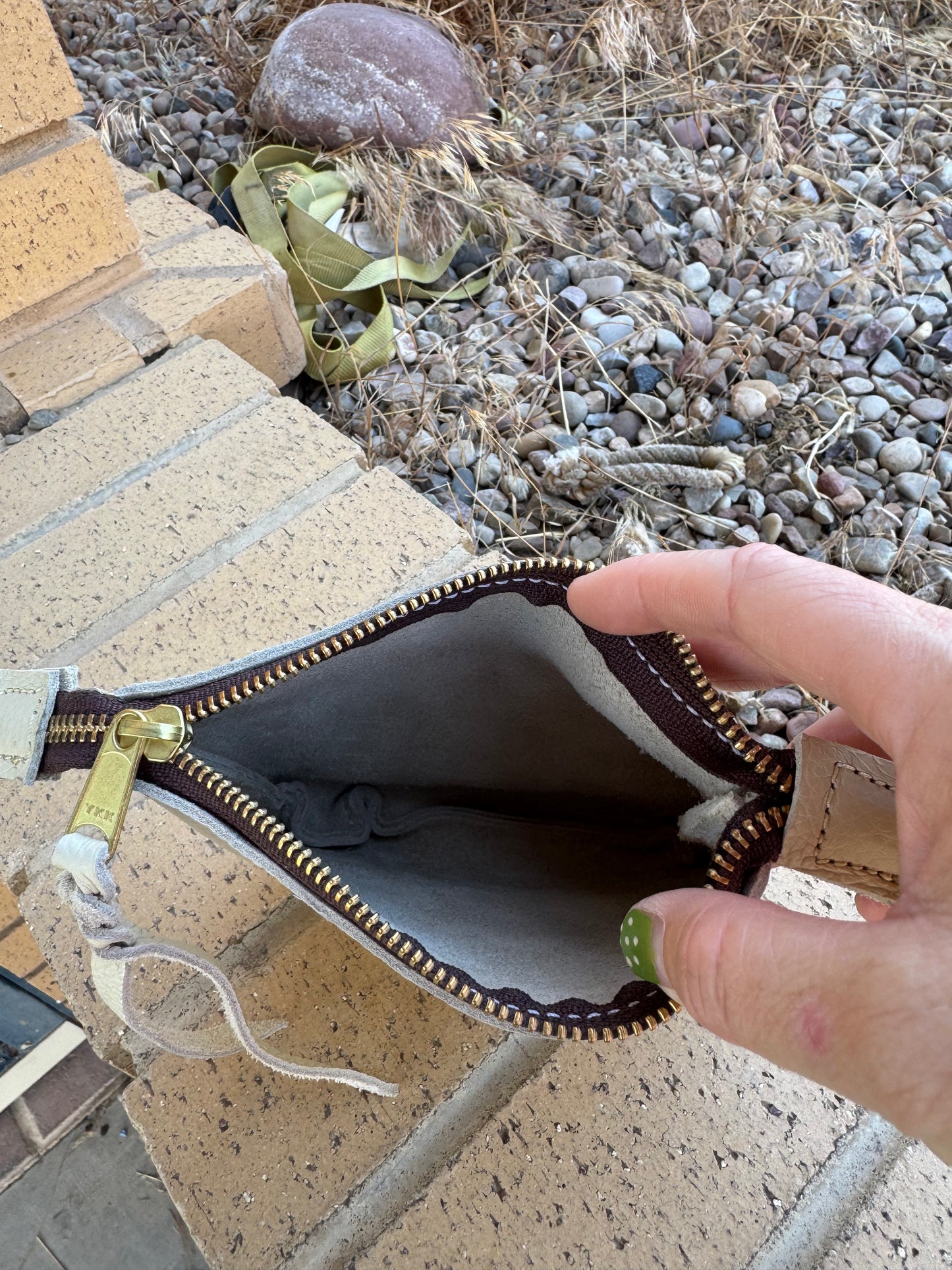 Prairie Pouch
